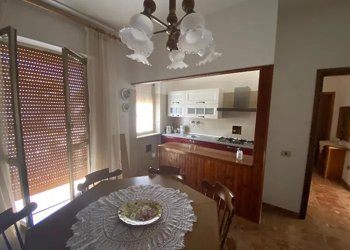 Anna Al Mare أورتونا